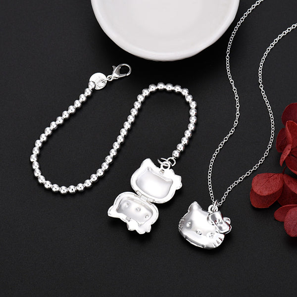 Hello Kitty Necklace & Bracelet